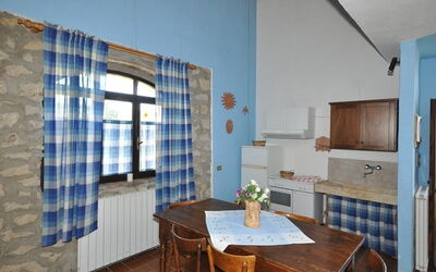 Accommodation:&nbsp;Ilenia 5