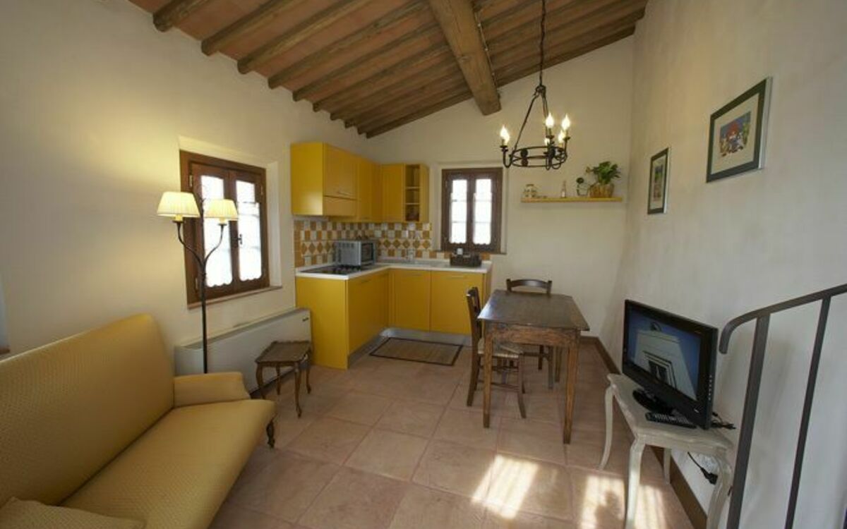 Accommodation:&nbsp;Barbacane