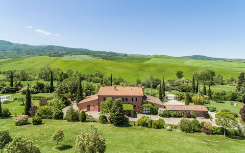 Villa Castiglione: Land Lot, Rural Area, Estate, Farmhouse, Garden, Landscaping, Meadow, Plantation, Lawn, Hacienda