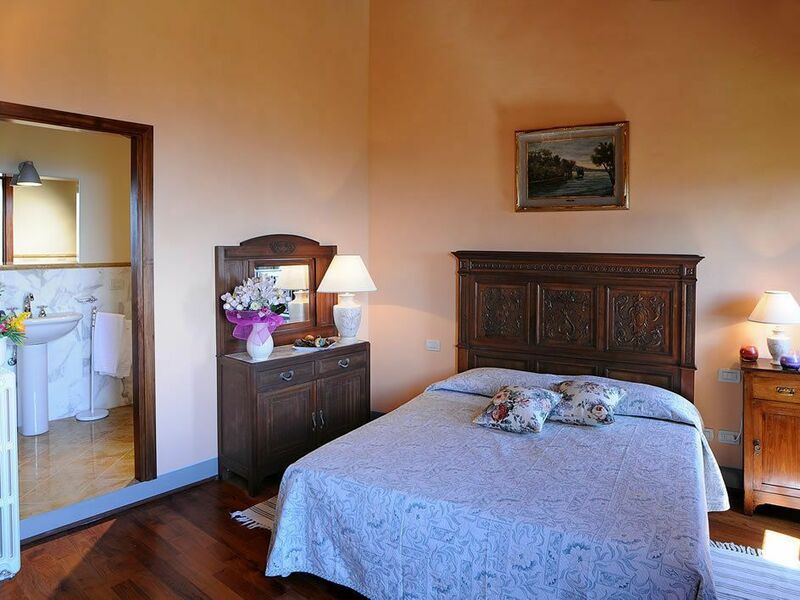 Accommodation:&nbsp;Melograno