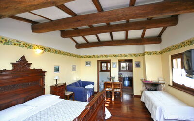Accommodation:&nbsp;Ramazzano 1