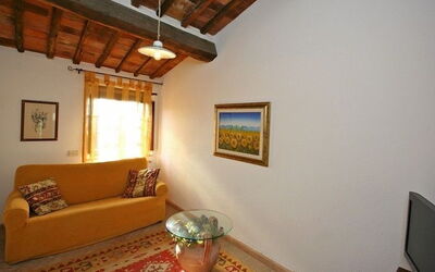 Accommodation:&nbsp;Giacomo 8