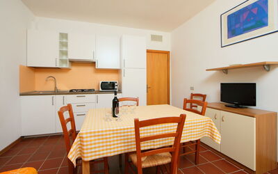 Accommodation:&nbsp;Venturina 200.4