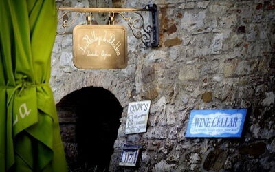 Restaurant-Wine Bar La Bottega di Duddova.