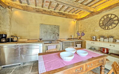 Accommodation:&nbsp;Poggiodoro