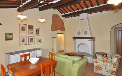 Accommodation:&nbsp;Romina 2