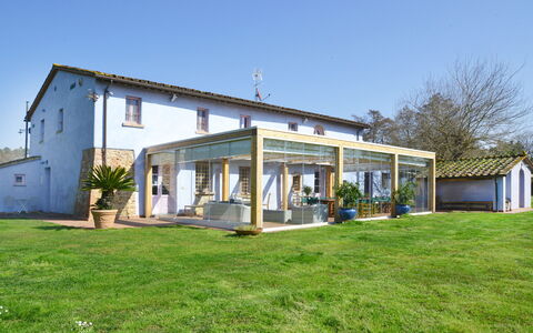 Villa Marginone: Porch, Door, Estate, Shade, Outdoor Structure, Cottage, Flowerpot, Garden, Patio, Yard