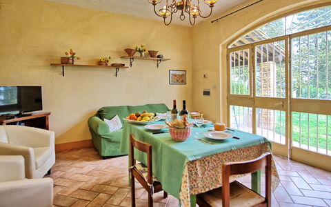 Vittoriana: Room, Dining Room, Furniture, Property, Interior Design, Building, Ceiling, Table, Wall, House