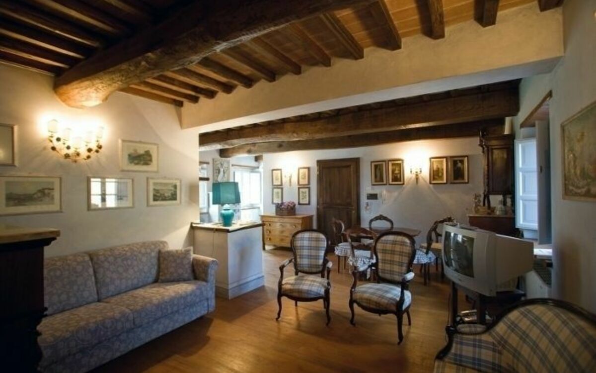 Accommodation:&nbsp;Il Narciso