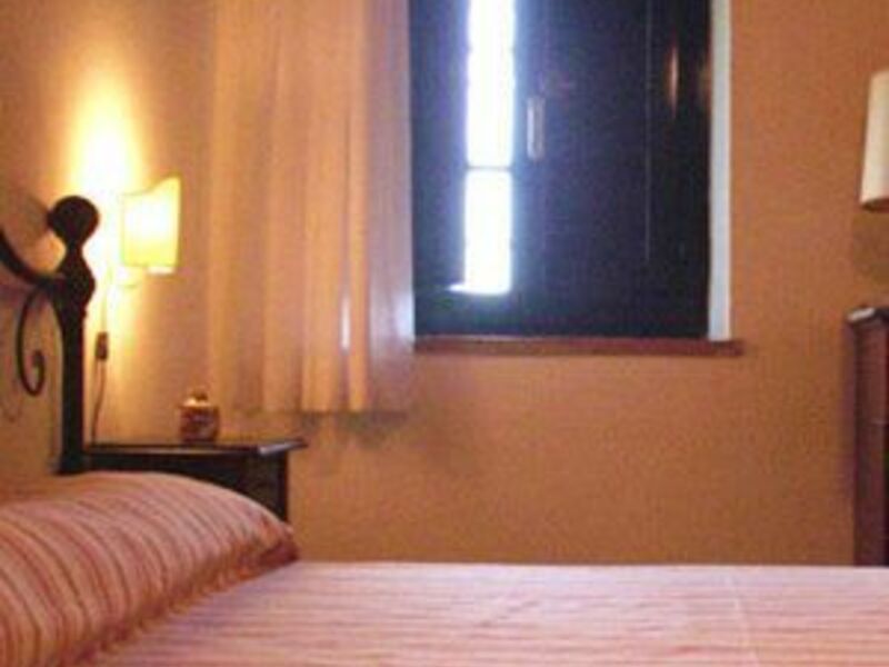 Accommodation:&nbsp;Iride