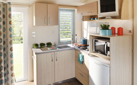 Accommodation:&nbsp;Venus 150.12