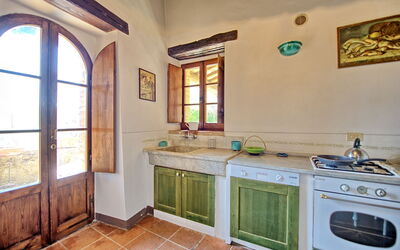 Accommodation:&nbsp;Sarteano 3