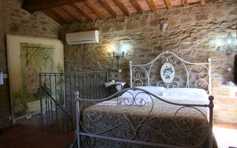 La Casina del Bosco: Bedroom, Room, Property, Bed Frame, Bed, Building, Furniture, Interior Design, House, Bed Sheet