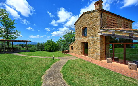 Villa Ferdinando: Cloud, Sky, Property, Plant, Natural Landscape, Tree, Land Lot, Grass, Landscape, Residential Area