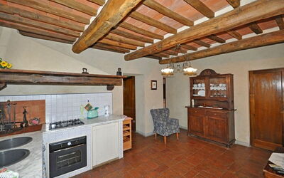 Accommodation:&nbsp;Orciaia 3