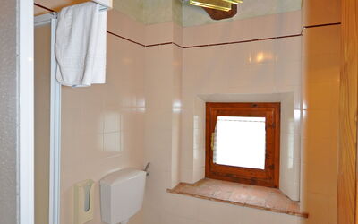 Accommodation:&nbsp;Corelli 2