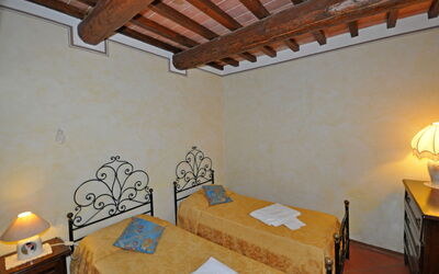 Accommodation:&nbsp;Corelli 1