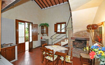 Accommodation:&nbsp;Corelli 1