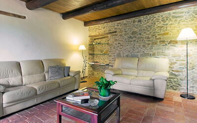 Accommodation:&nbsp;Grotte Rosse 100.4