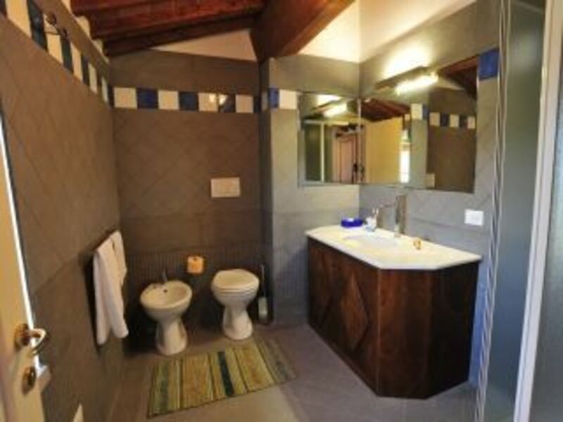 Accommodation:&nbsp;Room Swing