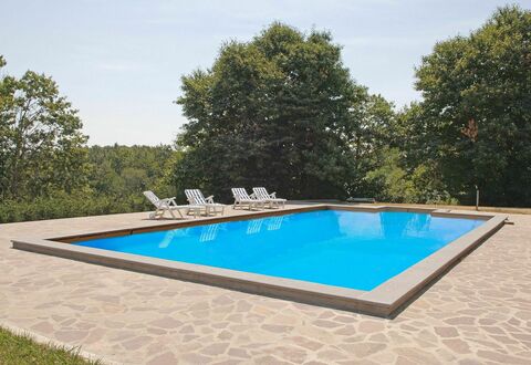 Ginestrella: Swimming Pool, Property, Leisure, Rectangle, Real Estate, House, Grass, Backyard, Estate, Villa