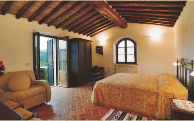 Accommodation:&nbsp;Bedroom Fienile