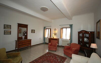 Accommodation:&nbsp;Righi 2