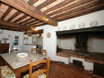 Accommodation:&nbsp;Righi 1