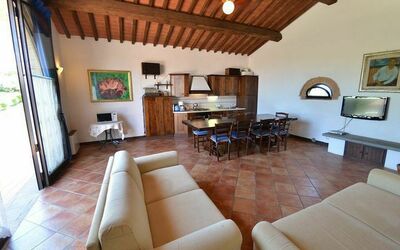 Bracciante: Room, Property, Building, Furniture, Interior Design, Living Room, Real Estate, House, Villa, Loft