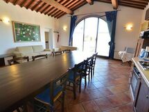 Accommodation:&nbsp;Bracciante