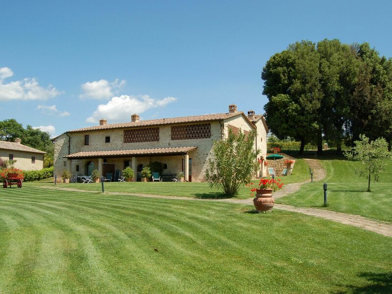 Vecchio Fienile Apartments