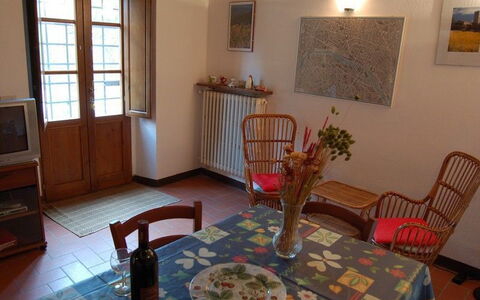 Appartamento Beatrice: Room, Property, Floor, Building, Furniture, Interior Design, House, Living Room, Real Estate, Flooring