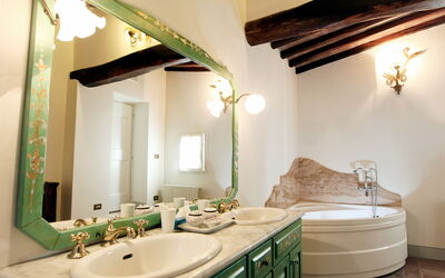 Accommodation:&nbsp;Family Suite