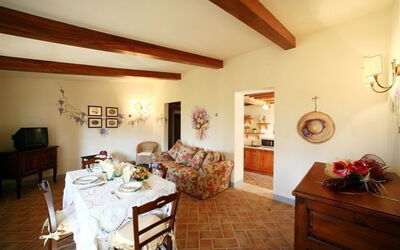 Accommodation:&nbsp;Zefiro