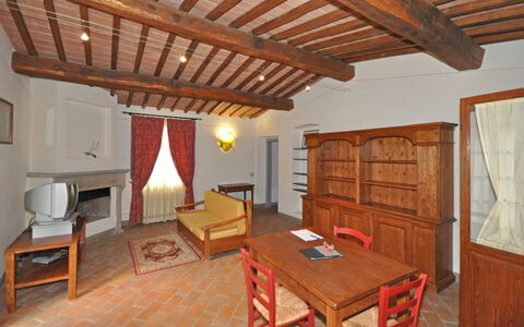 Accommodation:&nbsp;Cornia 1