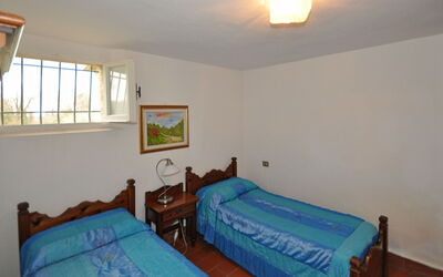 Accommodation:&nbsp;Gloriana 7