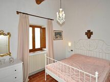 Accommodation:&nbsp;Ninfee