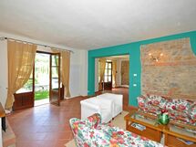 Accommodation:&nbsp;Falco