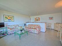Accommodation:&nbsp;Dependance Punta Ala