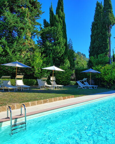 Villa Camaiore: Swimming Pool, Property, Leisure, Resort, Real Estate, Vacation, Estate, House, Resort Town, Building
