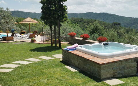 Villa Noceta: Cloud, Plant, Sky, Water, Tree, Rectangle, Land Lot, Leisure, Outdoor Furniture, Landscape