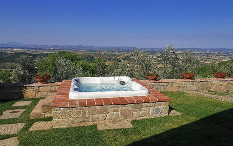 Villa Noceta: Plant, Sky, Tree, Land Lot, Urban Design, Grass, Landscape, Rectangle, Horizon, Roof