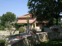 Accommodation:&nbsp;Villa Per 4 Persone