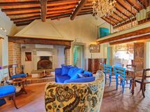 Accommodation:&nbsp;Belvedere Apartment