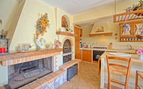 Casa Maria Luisa: Property, Room, Building, Furniture, Real Estate, Interior Design, House, Kitchen, Floor, Table