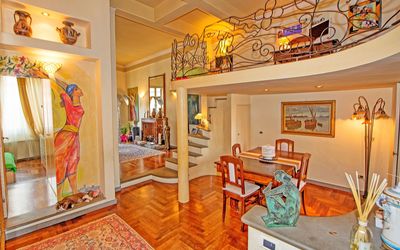 House of Art - Florence, Tuscany, Italy