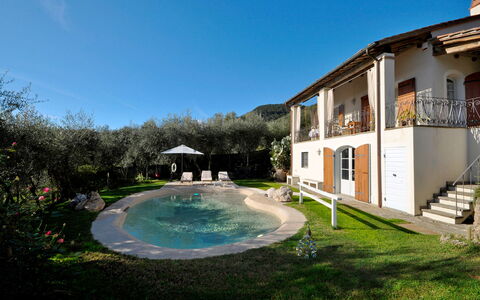 Casa Roberto: Swimming Pool, House, Home, Residential Area, Estate, Farmhouse, Resort, Cottage, Hacienda, Garden